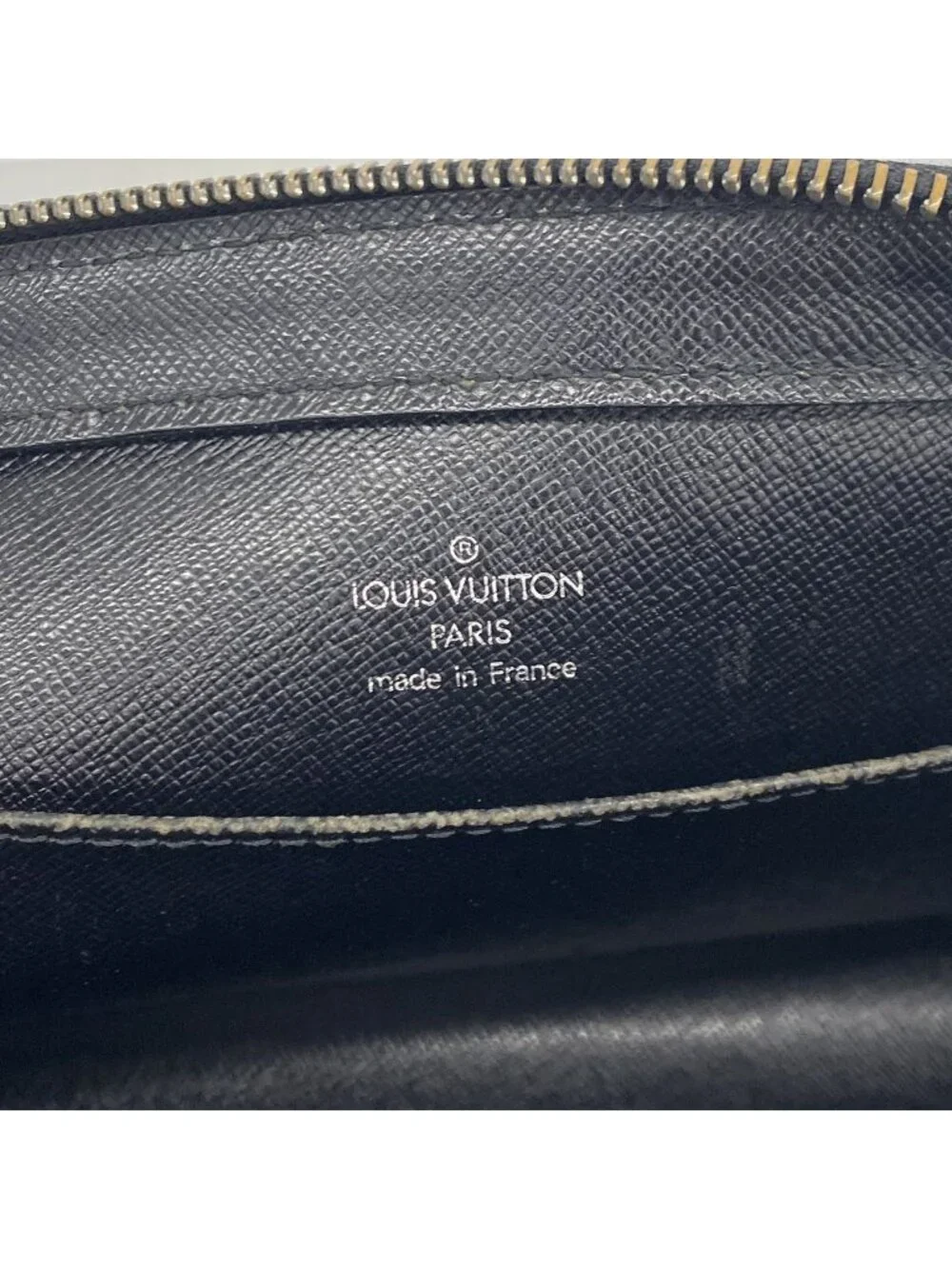 Louis Vuitton Clutch Taiga Baikal Ardoise
